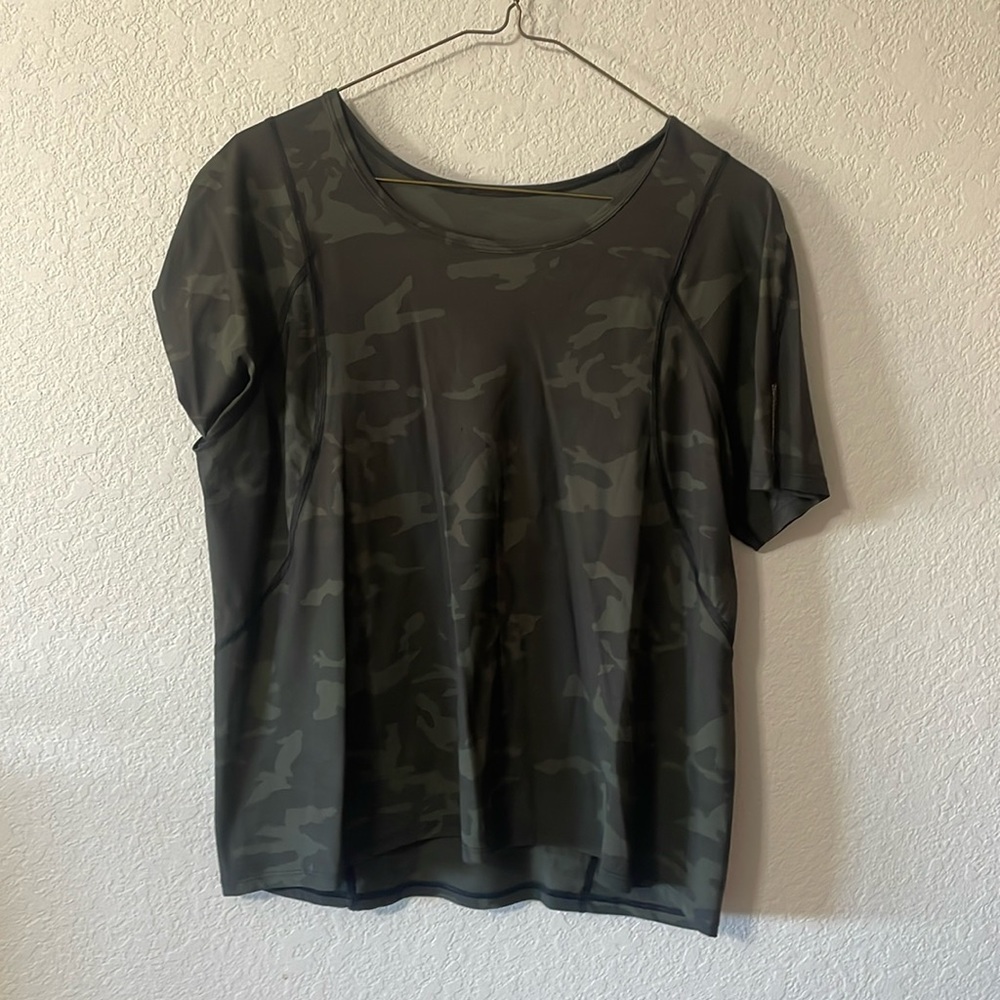 Lululemon swiftly, tech short sleeve shirt